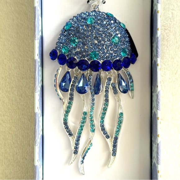 Viral Piper K Blue & Silver Jellyfish Key Chain / Bag Charm - Picture 3 of 5